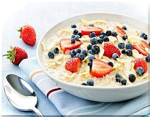 10 incredible benefits of oatmeal