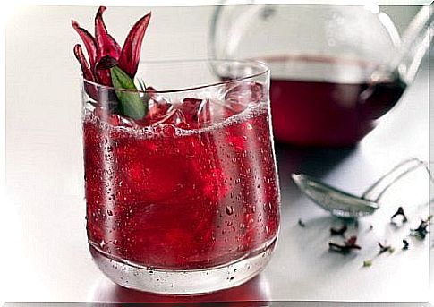 Hibiscus water