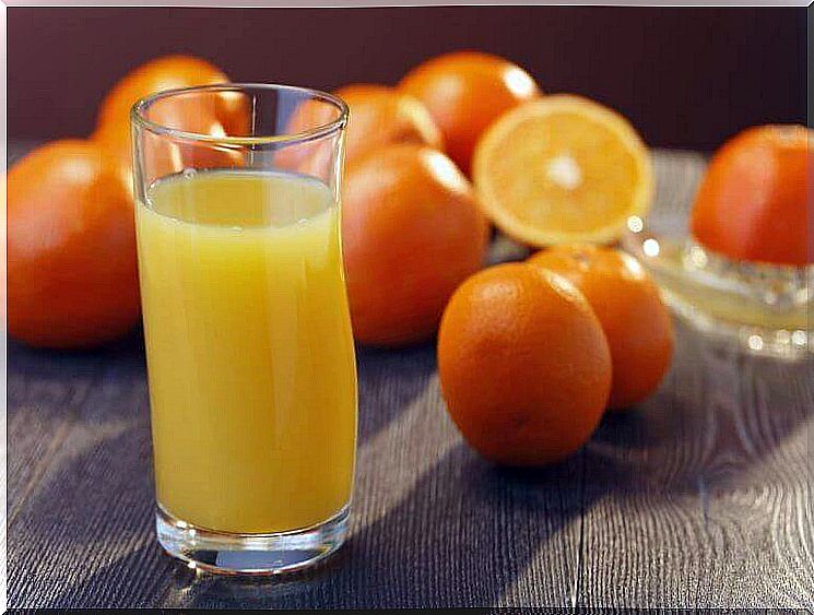 Fresh orange juice