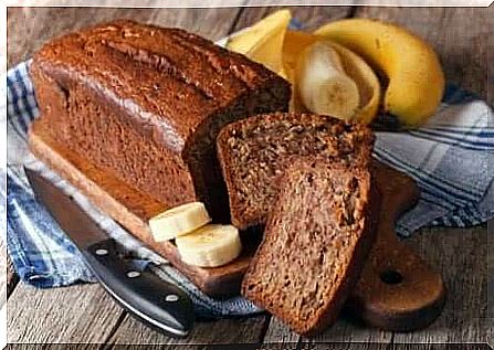 Flour-free cake on a tray