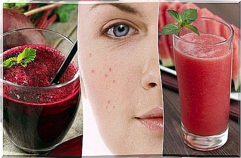 Fight acne by adding 5 detox smoothies to your diet