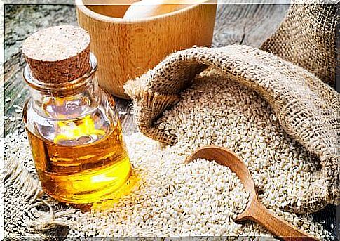 Sesame seed oil is good for reducing ringing in the ears