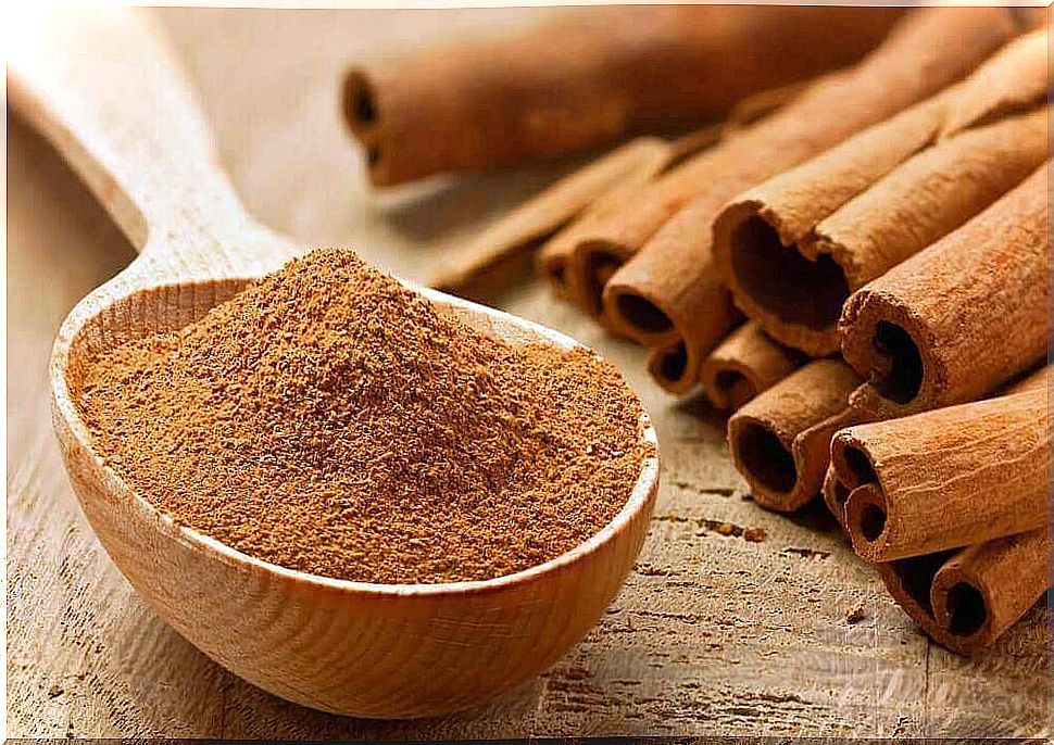 Reduce your waist with cinnamon