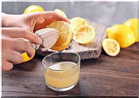 Lemons to treat diarrhea.